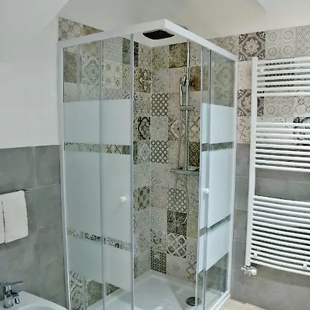 Dimora Dei Severini Pisignano (Lecce)